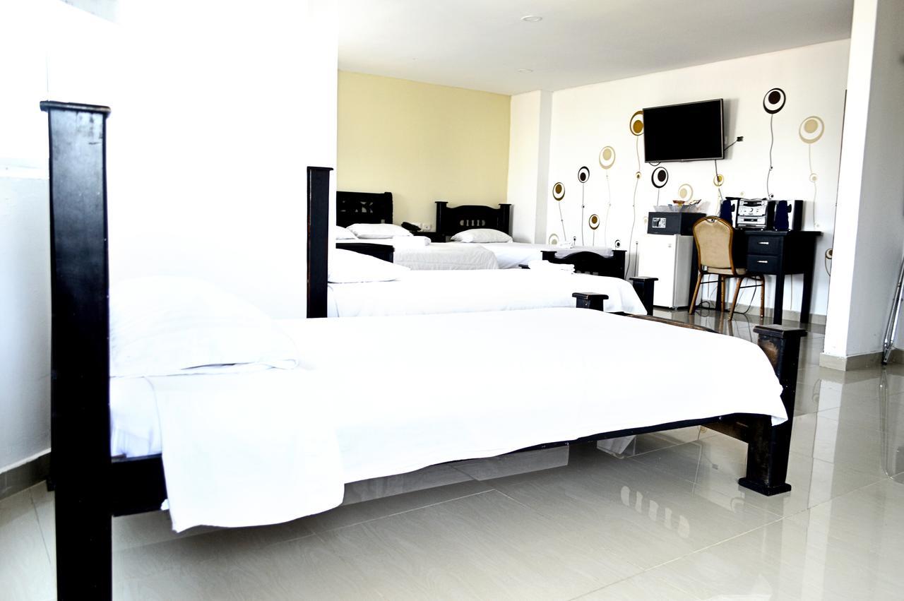 Hotel Intersuites Barranquilla  Exteriér fotografie